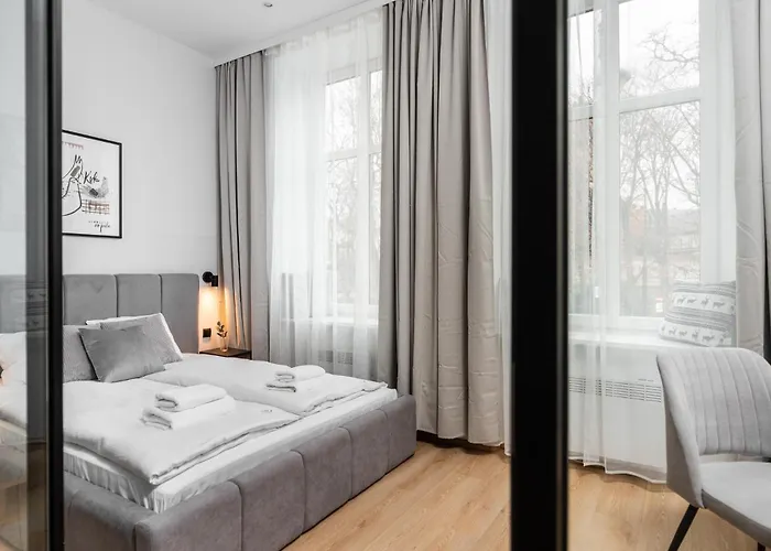 Modern Centrally Located Apartments - By Upstairs