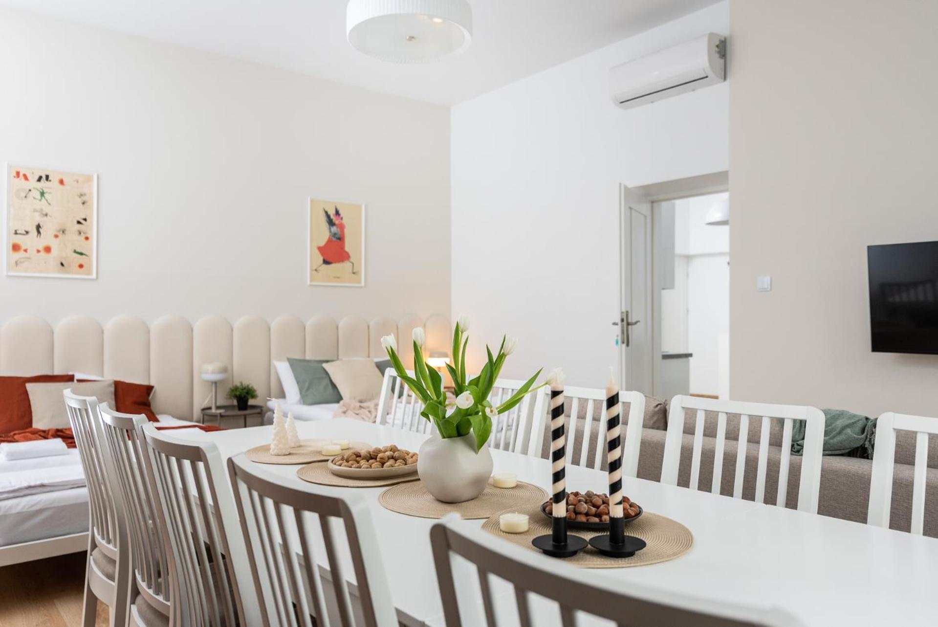 Modern Centrally Located - By Upstairs Apartmán Krakov